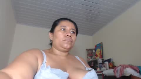 Snapshot of kloe_boobs chatting on February 8, 7:49 pm Kloe online show from February 8, 7:49 pm