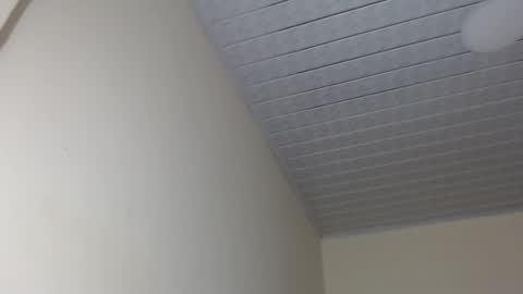 Snapshot of kloe_boobs chatting on February 14, 4:31 pm Kloe online show from February 14, 4:31 pm