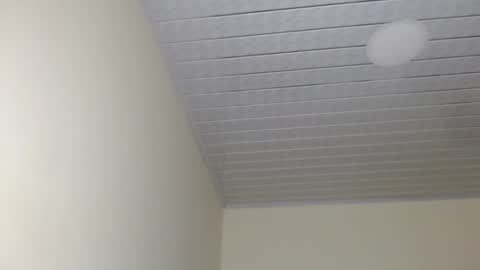 Snapshot of kloe_boobs chatting on February 18, 8:38 am Kloe online show from February 18, 8:38 am