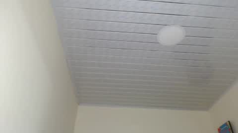 Snapshot of kloe_boobs chatting on February 21, 12:27 am Kloe online show from February 21, 12:27 am