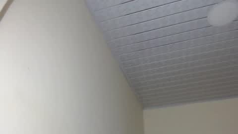 Snapshot of kloe_boobs chatting on March 1, 10:02 am Kloe online show from March 1, 10:02 am