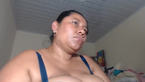 Snapshot of kloe_boobs chatting on March 7, 7:27 pm Kloe online show from March 7, 7:27 pm