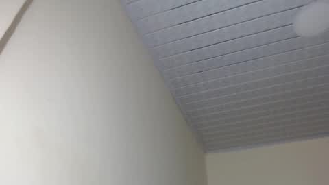 Snapshot of kloe_boobs chatting on March 10, 5:22 am Kloe online show from March 10, 5:22 am