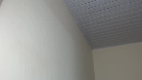 Snapshot of kloe_boobs chatting on March 12, 12:10 am Kloe online show from March 12, 12:10 am