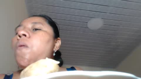 Snapshot of kloe_boobs chatting on September 19, 7:58 pm Kloe online show from September 19, 7:58 pm