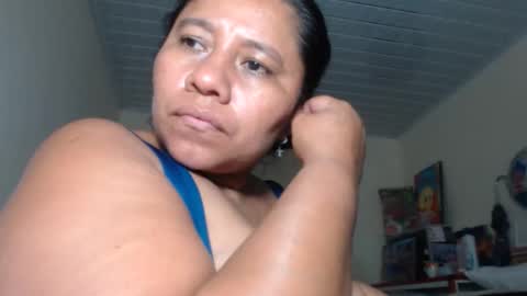 Snapshot of kloe_boobs chatting on September 20, 8:15 am Kloe online show from September 20, 8:15 am