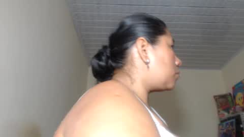 Snapshot of kloe_boobs chatting on October 1, 9:54 pm Kloe online show from October 1, 9:54 pm