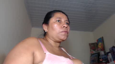 Snapshot of kloe_boobs chatting on November 1, 4:53 pm Kloe online show from November 1, 4:53 pm