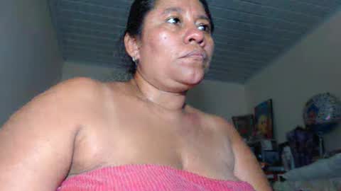 Snapshot of kloe_boobs chatting on November 2, 4:59 am Kloe online show from November 2, 4:59 am