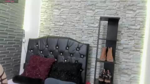 Snapshot of kloe_owen chatting on July 16, 12:22 pm kloe owens online show from July 16, 12:22 pm
