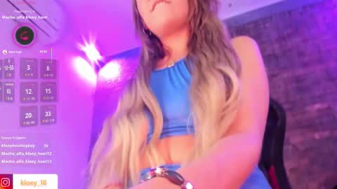 Kloey  online show from October 11, 4:44 am