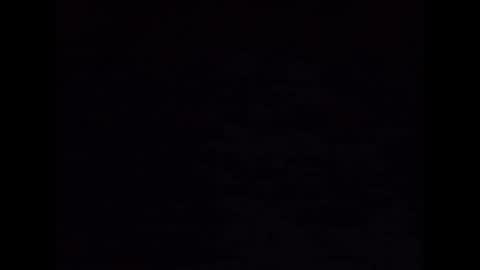 LOUiViLAN online show from December 11, 9:09 am