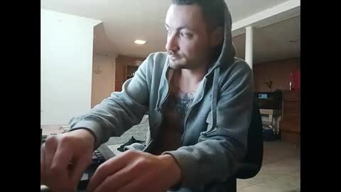 LOUiViLAN online show from December 19, 8:13 am