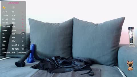 KmilleX online show from September 30, 9:25 am