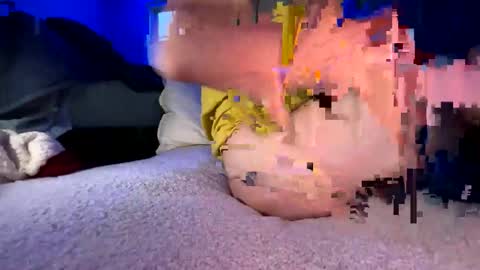 knautyknight online show from March 31, 11:38 pm