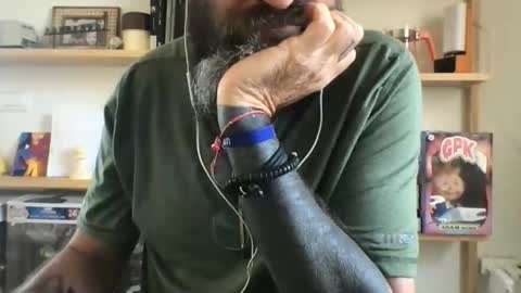 Snapshot of knicker76 chatting on October 16, 8:26 am knicker76 online show from October 16, 8:26 am