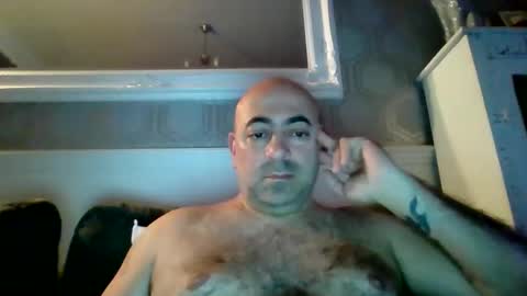 knickerwhipper online show from December 15, 2:19 am