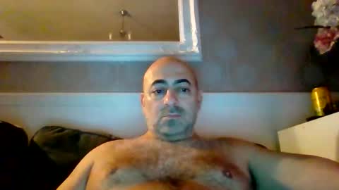 knickerwhipper online show from January 11, 12:04 am
