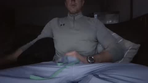 Snapshot of knight3975 chatting on March 11, 4:32 am Knight3975 online show from March 11, 4:32 am