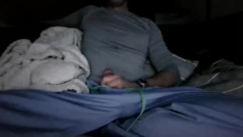 Snapshot of knight3975 chatting on October 17, 3:31 am Knight3975 online show from October 17, 3:31 am