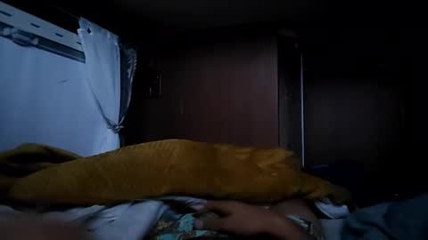 Snapshot of knilbonk chatting on October 5, 6:39 pm knilbonk online show from October 5, 6:39 pm