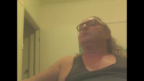 knobout online show from December 15, 9:35 am