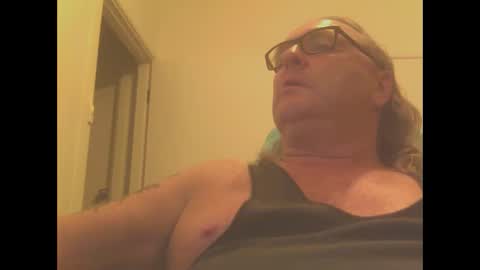 knobout online show from December 19, 1:07 pm