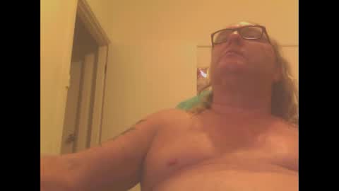 knobout online show from January 1, 1:05 pm