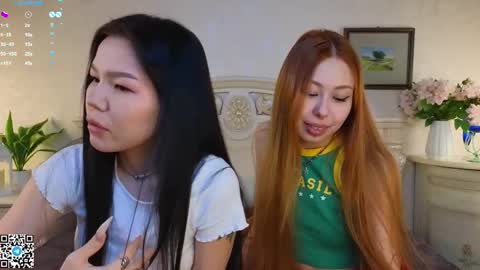 Sakura  Azumi online show from March 3, 1:09 pm