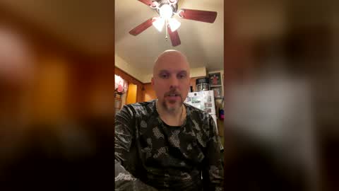 knotdaddy1983 online show from March 28, 5:40 am