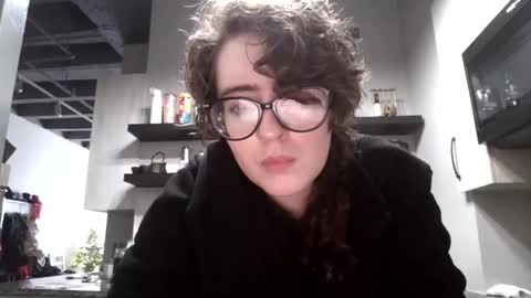 Snapshot of knottyrabbit chatting on December 21, 3:52 pm knottyrabbit online show from December 21, 3:52 pm