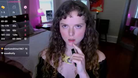 knowlita  online show from February 4, 8:47 pm