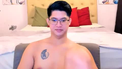 Snapshot of kobiexxxx chatting on November 13, 6:23 am kobie online show from November 13, 6:23 am