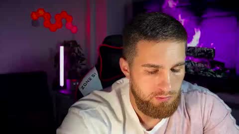 Sweet boy online show from December 18, 3:18 pm