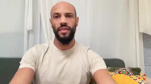 Snapshot of kofigardner chatting on March 6, 8:27 pm A Dick Ting online show from March 6, 8:27 pm