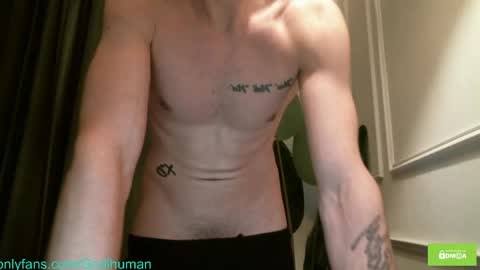 Snapshot of kolexis chatting on April 19, 2:33 am GodihumanAthena online show from April 19, 2:33 am