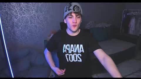 Snapshot of kolyakayne chatting on February 13, 10:00 am Kolya Kayne online show from February 13, 10:00 am