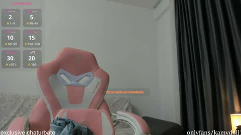 Snapshot of komydoll chatting on October 30, 10:54 pm kamydoll online show from October 30, 10:54 pm