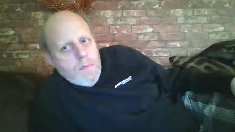 Snapshot of kona_blast chatting on December 15, 12:17 pm Neil online show from December 15, 12:17 pm