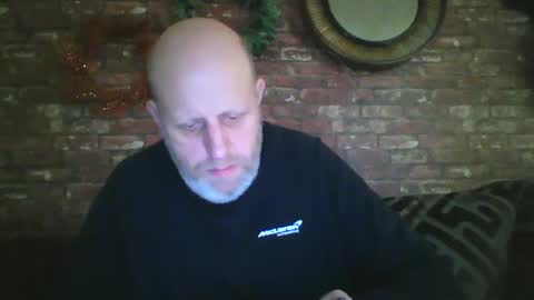 Snapshot of kona_blast chatting on December 20, 9:21 am Neil online show from December 20, 9:21 am
