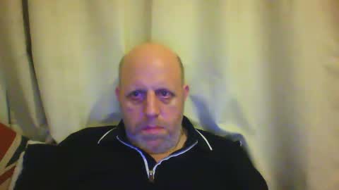 Snapshot of kona_blast chatting on December 25, 8:17 pm Neil online show from December 25, 8:17 pm