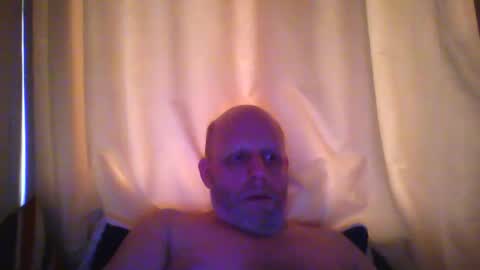 Snapshot of kona_blast chatting on December 26, 9:55 am Neil online show from December 26, 9:55 am