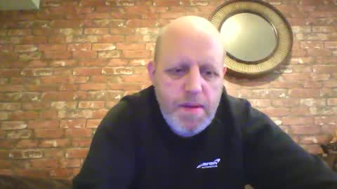Snapshot of kona_blast chatting on December 30, 12:52 pm Neil online show from December 30, 12:52 pm