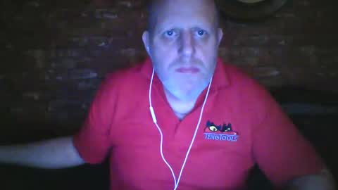 Snapshot of kona_blast chatting on December 31, 8:12 pm Neil online show from December 31, 8:12 pm