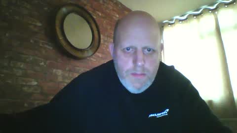 Snapshot of kona_blast chatting on January 2, 9:33 am Neil online show from January 2, 9:33 am
