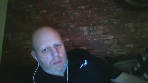 Snapshot of kona_blast chatting on January 4, 9:32 am Neil online show from January 4, 9:32 am