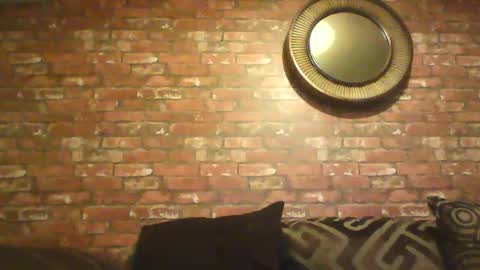 Snapshot of kona_blast chatting on January 5, 3:00 am Neil online show from January 5, 3:00 am