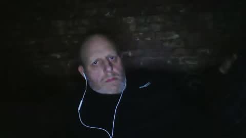 Snapshot of kona_blast chatting on January 23, 7:18 pm Neil online show from January 23, 7:18 pm