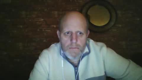 Snapshot of kona_blast chatting on January 27, 7:56 pm Neil online show from January 27, 7:56 pm