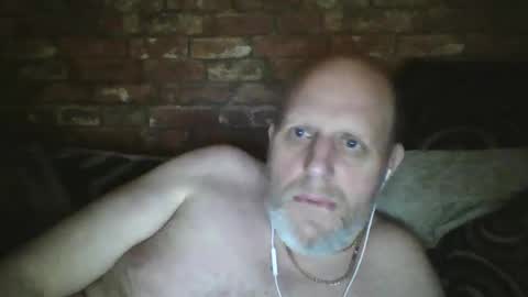 Snapshot of kona_blast chatting on January 30, 2:38 am Neil online show from January 30, 2:38 am